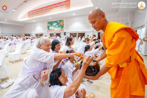 ภาพ No.158039:โครงการอบรมอุบาสก อุบาสิกาแก้ว  ตัวแทนทอดกฐิน 30,000 วัด ทั่วไทย บูชาธรรม 80 ปี หลวงพ่อธัมมชโย โซนตะวันตก 6 จังหวัด รุ่นที่ 3 ระหว่างวันที่ 20-22 กันยายน พ.ศ. 2567 ณ ศูนย์อบรมเยาวชนกาญจนบุรี