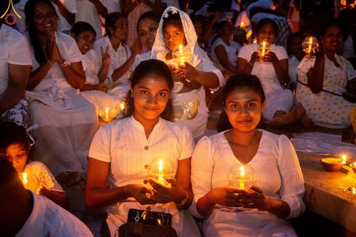 ภาพ No.141255:PhotoStory มหาศรัทธา ธรรมยาตราศรีลังกา EP.6 พิธีจุดวิสาขประทีป 6 วัด ถวายเป็น พุทธบูชา  โครงการสยาม-ลังกา ธรรมยาตรา  ฉลองเทศกาลวิสาขบูชาแห่งชาติ ศรีลังกา  บูชาธรรม 80 ปี หลวงพ่อธัมมชโย วันที่ 16 พฤษภาคม พ.ศ. 2567