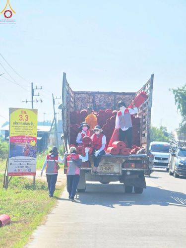 ภาพ No.191611:V.49 สารพัดV สารพัดดี ที่ธรรมยาตรา ในโครงการธรรมยาตรา กตัญญูบูชา มหาปูชนียาจารย์ พระมงคลเทพมุนี(สด จนฺทสโร) พระผู้ปราบมาร อนุสรณ์สถาน 7 แห่ง ปีที่ 13 ระหว่างวันที่ 2-31 มกราคม พ.ศ. 2568
