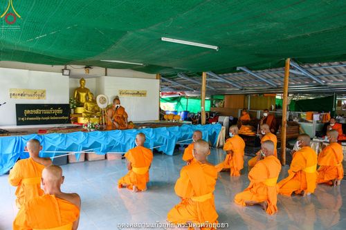 ภาพ No.39521:พิธีตัดปอยผม ปลงผม ขอขมารับผ้าไตรและพิธีบรรพชา ในโครงการอุปสมบท บูชาธรรมมหาปูชนียาจารย์ ประจำปี 2564  ชุดที่ 2