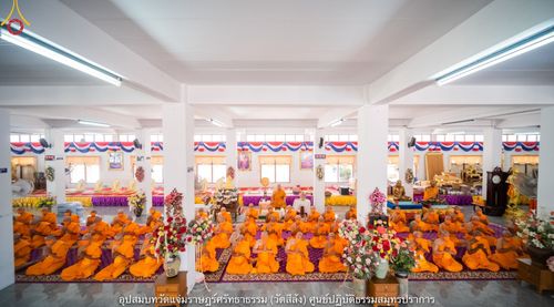 ภาพ No.40906:พิธีตัดปอยผม ปลงผม ขอขมารับผ้าไตรและพิธีบรรพชา ในโครงการอุปสมบท บูชาธรรมมหาปูชนียาจารย์ ประจำปี 2564 ชุดที่ 17