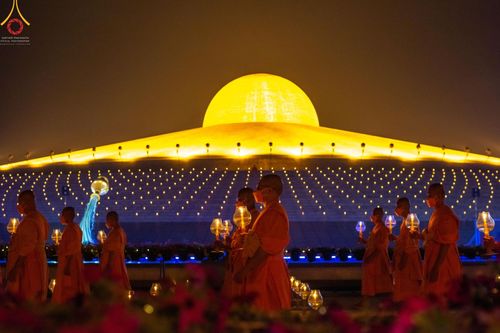 ภาพ No.43542:ประมวลภาพวันมาฆบูชา ประจำปี พ.ศ. 2565 ณ วัดพระธรรมกาย (ชุดที่ 2)