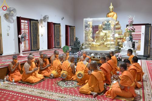 ภาพ No.40059:พิธีตัดปอยผม ปลงผม ขอขมารับผ้าไตรและพิธีบรรพชา ในโครงการอุปสมบท บูชาธรรมมหาปูชนียาจารย์ ประจำปี 2564 ชุดที่ 8