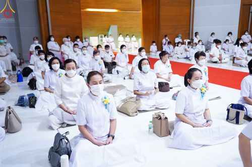 ภาพ No.52201:ประมวลภาพพิธีสักการะพระมงคลเทพมุนี (สด จนฺทสโร) ณ ศูนย์ปฏิบัติธรรมพระมงคลเทพมุนี