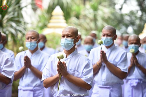 ภาพ No.40142:พิธีตัดปอยผม ปลงผม ขอขมารับผ้าไตรและพิธีบรรพชา ในโครงการอุปสมบท บูชาธรรมมหาปูชนียาจารย์ ประจำปี 2564 ชุดที่ 9