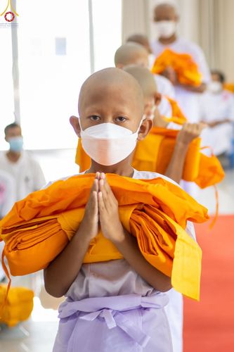 ภาพ No.44880:ประมวลภาพพิธีบรรพชา ในโครงการบรรพชาสามเณรฟื้นฟูพระพุทธศาสนาทั่วไทย ณ ศูนย์อบรมเยาวชนบางปะหัน