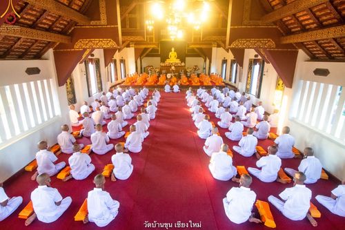 ภาพ No.39693:พิธีตัดปอยผม ปลงผม ขอขมารับผ้าไตรและพิธีบรรพชา ในโครงการอุปสมบท บูชาธรรมมหาปูชนียาจารย์ ประจำปี 2564 ชุดที่ 4