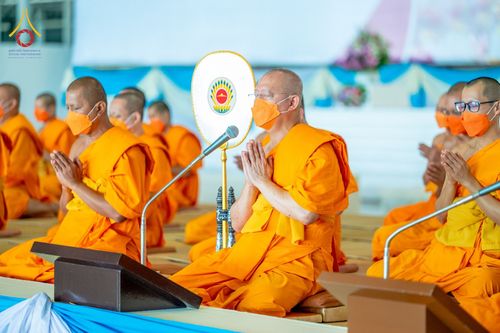 ภาพ No.49935:ประมวลภาพพิธีถวายคิลานเภสัช และอุปกรณ์ทางการแพทย์แด่คณะสงฆ์ วันเสาร์ที่ 20 สิงหาคม พ.ศ. 2565