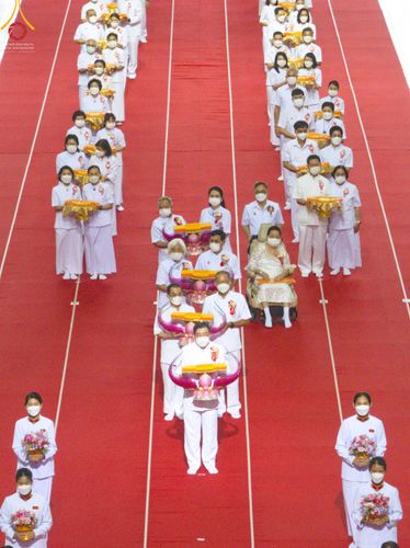 ภาพ No.52468:ประมวลภาพวันคล้ายวันเกิดครบรอบ 138 ปี พระมงคลเทพมุนี (สด จนฺทสโร) พระผู้ปราบมาร ชุดที่ 1