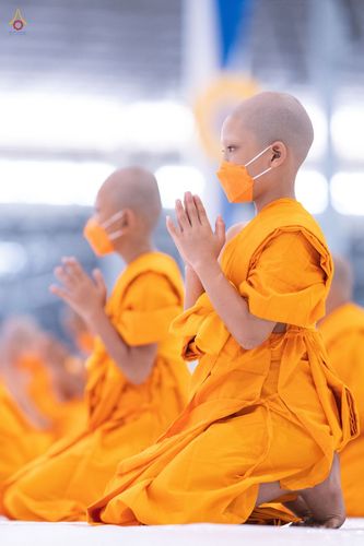 ภาพ No.44370:ประมวลภาพพิธีบรรพชา และพิธีถวายบาตร โครงการบวชภาคฤดูร้อน พ.ศ. 2565