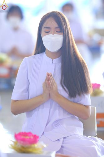 ภาพ No.48245:ประมวลภาพพิธีถวายผ้าอาบน้ำฝน และประทีปโคมไฟ เนื่องในวันอาสาฬหบูชา ประจำปี 2565