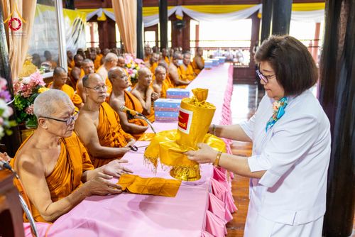 ภาพ No.300915:วันที่ 22 มกราคม พ.ศ. 2569 พิธีทอดผ้าป่าทำนุบำรุงศาสนสถาน ณ วัดบางปลา อ.บางเลน จ.นครปฐม ในโครงการธรรมยาตรา กตัญญูบูชา มหาปูชนียาจารย์ พระมงคลเทพมุนี(สด จนฺทสโร) พระผู้ปราบมาร อนุสรณ์สถาน 7 แห่ง ปีที่ 14