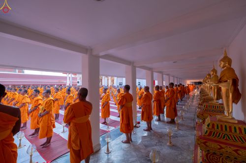 ภาพ No.293859:วันที่ 14 มกราคม พ.ศ. 2569 พิธีจุดประทีปถวายเป็นพุทธบูชา และบูชาธรรมมหาปูชนียาจารย์  ณ วัดสองพี่น้อง ต.ต้นตาล อ.สองพี่น้อง จ.สุพรรณบุรี ในโครงการธรรมยาตรา กตัญญูบูชา มหาปูชนียาจารย์ พระมงคลเทพมุนี(สด จนฺทสโร) พระผู้ปราบมาร อนุสรณ์สถาน 7 แห่ง ปีที่ 14