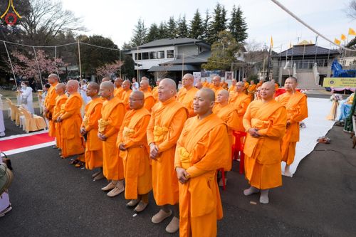 ภาพ No.132286:พิธีประดิษฐานยอดอุโบสถ บูชาธรรม 80 ปี หลวงพ่อธัมมชโย ณ วัดพระธรรมกายโทชิหงิ ประเทศญี่ปุ่น วันอาทิตย์ที่ 24 มีนาคม พ.ศ. 2567