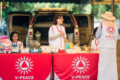 ภาพ No.110103:V.8 พลังทีม การเตรียมงาน เก็บงาน การรับบุญของเจ้าหน้าที่หน่วยงานต่างๆ เพื่อโครงการธรรมยาตรา กตัญญูบูชามหาปูชนียาจารย์ พระมงคลเทพมุนี (สด จนฺทสโร) พระผู้ปราบมาร อนุสรณ์สถาน 7 แห่ง ปีที่ 12 ระหว่างวันที่ 2 - 31 มกราคม พ.ศ.2567