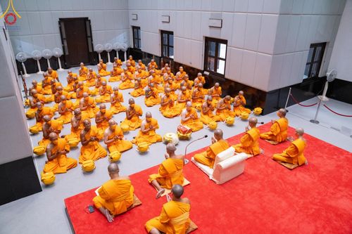 ภาพ No.112398:พิธีบรรพชาอุปสมบท โครงการอุปสมบทหมู่บูชาธรรม 115 ปี คุณยายอาจารย์ฯ, โครงการอุปสมบทหมู่ธรรมทายาท ระดับอุดมศึกษา รุ่นที่ 50 ภาคฤดูหนาว ณ โบสถ์พระไตรปิฎก วัดพระธรรมกาย จ.ปทุมธานี วันเสาร์ที่ 13 มกราคม พ.ศ. 2567