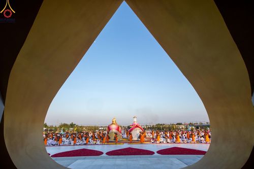 ภาพ No.116733:พิธีต้อนรับพระธรรมยาตรา ปีที่ 12 ณ อนุสรณ์สถานบางปลา จ.นครปฐม วันที่ 21 มกราคม พ.ศ. 2567