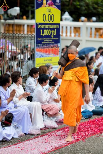 ภาพ No.128308:พิธีอัญเชิญพระบรมสารีริกธาตุ " ใจกลางเมืองนครหาดใหญ่ " เพื่อประดิษฐาน ณ มหารัตนเจดีย์สิริปทุมสวรรค์ (เจดีย์อริยพุทธะ 5 พระองค์) ศูนย์ปฏิบัติธรรมภาคใต้ อ.บางกล่ำ จ.สงขลา  วันที่ 9 มีนาคม พ.ศ.2567 (ชุดที่ 1)