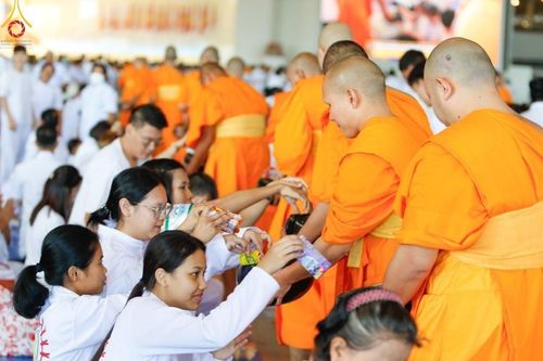 ภาพ No.186684:V.48 ผลงาน V-Peace ปลายปี 2567 ภาพโดย : ช่างภาพ V-Peace และ ช่างภาพศูนย์ภาพนิ่ง