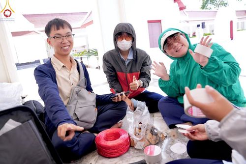 ภาพ No.115885:V.15 สามัคคี การเตรียมงาน เก็บงาน การรับบุญของเจ้าหน้าที่หน่วยงานต่างๆ เพื่อโครงการธรรมยาตรา กตัญญูบูชามหาปูชนียาจารย์ พระมงคลเทพมุนี (สด จนฺทสโร) พระผู้ปราบมาร อนุสรณ์สถาน 7 แห่ง ปีที่ 12 ระหว่างวันที่ 2 - 31 มกราคม พ.ศ.2567