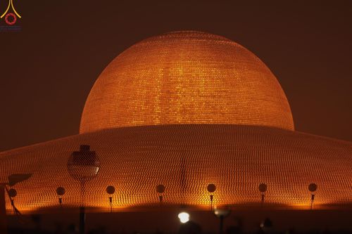 ภาพ No.124867:พิธีเวียนประทักษิณและจุดมาฆประทีป ในวันมาฆบูชา เสาร์ที่ 24 กุมภาพันธ์ พ.ศ. 2567 ณ พระมหาธรรมกายเจดีย์ วัดพระธรรมกาย