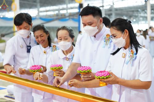 ภาพ No.77120:พิธีหล่อพระบรมพุทธเจ้า ในวันมาฆบูชา อาทิตย์ต้นเดือนที่ 6 มีนาคม พ.ศ. 2566 ณ วัดพระธรรมกาย จ.ปทุมธานี