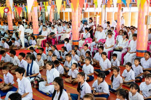 ภาพ No.298800:วันที่ 20 มกราคม พ.ศ. 2569 พิธีทอดผ้าป่าทำนุบำรุงศาสนสถาน ณ วัดลำพญา อ.บางเลน จ.นครปฐม ในโครงการธรรมยาตรา กตัญญูบูชา มหาปูชนียาจารย์ พระมงคลเทพมุนี(สด จนฺทสโร) พระผู้ปราบมาร อนุสรณ์สถาน 7 แห่ง ปีที่ 14