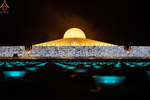 ภาพ No.42031:พิธีฉลองชัยสวดมนต์ บทธัมมจักกัปปวัตตนสูตร 4,000,002,565 จบ เพื่อเป็นสิริมงคลตอนรับศักราชใหม่