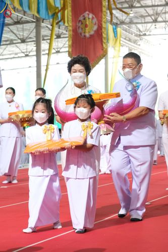ภาพ No.46890:ประมวลภาพพิธีทอดผ้าป่าธรรมชัย ณ วัดพระธรรมกาย (5 มิถุนายน พ.ศ. 2565)