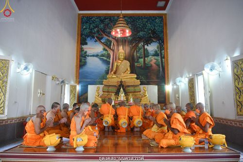 ภาพ No.40146:พิธีตัดปอยผม ปลงผม ขอขมารับผ้าไตรและพิธีบรรพชา ในโครงการอุปสมบท บูชาธรรมมหาปูชนียาจารย์ ประจำปี 2564 ชุดที่ 9