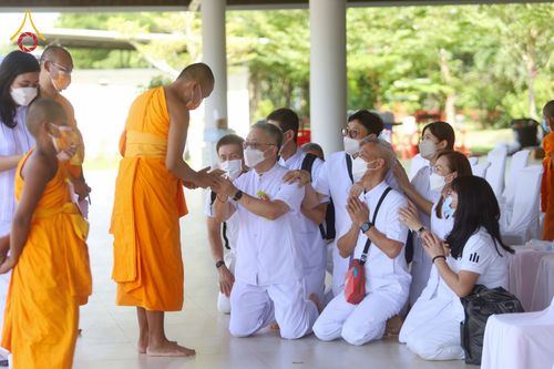 ภาพ No.50793:ประมวลภาพพิธีบุพเปตพลีนานาชาติ ปีที่ 9 ณ ศูนย์ปฏิบัติธรรมภาคใต้ อ.บางกล่ำ จ.สงขลา