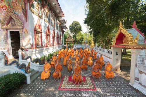 ภาพ No.39847:พิธีตัดปอยผม ปลงผม ขอขมารับผ้าไตรและพิธีบรรพชา ในโครงการอุปสมบท บูชาธรรมมหาปูชนียาจารย์ ประจำปี 2564 ชุดที่ 6