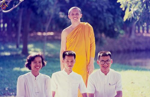 ภาพ No.48793:ประมวลภาพการสร้างบารมีของ พระเดชพระคุณพระสุธรรมญาณวิเทศ (สุธรรม สุธมฺโม)