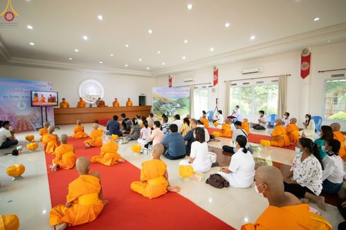 ภาพ No.44893:ประมวลภาพพิธีบรรพชา ในโครงการบรรพชาสามเณรฟื้นฟูพระพุทธศาสนาทั่วไทย ณ ศูนย์อบรมเยาวชนบางปะหัน