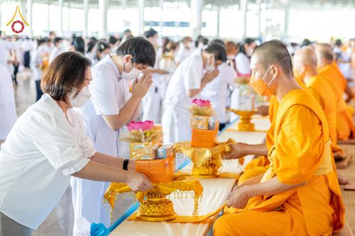 ภาพ No.49944:ประมวลภาพพิธีถวายคิลานเภสัช และอุปกรณ์ทางการแพทย์แด่คณะสงฆ์ วันเสาร์ที่ 20 สิงหาคม พ.ศ. 2565