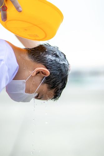 ภาพ No.44030:ประมวลภาพพิธีปลงผม โครงการบรรพชาสามเณรฟื้นฟูพระพุทธศาสนาทั่วไทย ณ ศูนย์อบรมวัดพระธรรมกาย