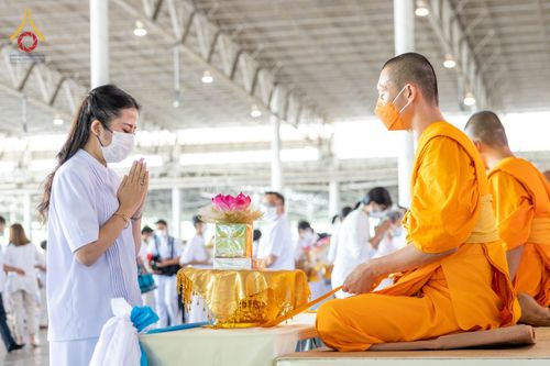 ภาพ No.49945:ประมวลภาพพิธีถวายคิลานเภสัช และอุปกรณ์ทางการแพทย์แด่คณะสงฆ์ วันเสาร์ที่ 20 สิงหาคม พ.ศ. 2565