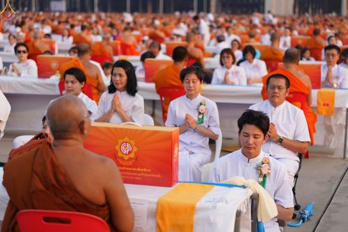 ภาพ No.324057:วันที่ 22 เมษายน พ.ศ.2569 (วันคุ้มครองโลก) พิธีถวายมหาสังฆทาน 40,000 กว่าวัดทั่วประเทศ ณ ลานธรรม พระมหาธรรมกายเจดีย์ วัดพระธรรมกาย