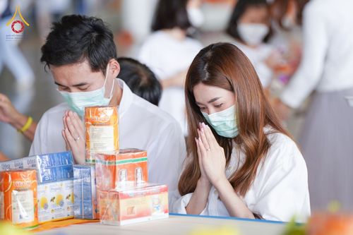 ภาพ No.49946:ประมวลภาพพิธีถวายคิลานเภสัช และอุปกรณ์ทางการแพทย์แด่คณะสงฆ์ วันเสาร์ที่ 20 สิงหาคม พ.ศ. 2565