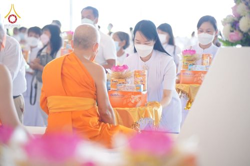 ภาพ No.49947:ประมวลภาพพิธีถวายคิลานเภสัช และอุปกรณ์ทางการแพทย์แด่คณะสงฆ์ วันเสาร์ที่ 20 สิงหาคม พ.ศ. 2565