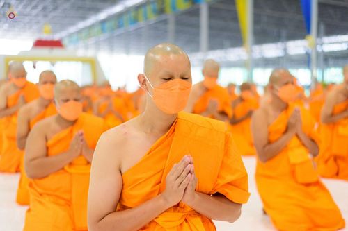 ภาพ No.44381:ประมวลภาพพิธีบรรพชา และพิธีถวายบาตร โครงการบวชภาคฤดูร้อน พ.ศ. 2565