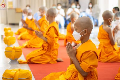ภาพ No.44897:ประมวลภาพพิธีบรรพชา ในโครงการบรรพชาสามเณรฟื้นฟูพระพุทธศาสนาทั่วไทย ณ ศูนย์อบรมเยาวชนบางปะหัน