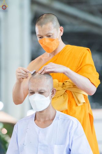 ภาพ No.56795:พิธีปลงผมนาคธรรมทายาท โครงการอุปสมบทบูชาธรรม มหาปูชนียาจารย์ประจำปี 2565 ณ สภาธรรมกายสากล วัดพระธรรมกาย