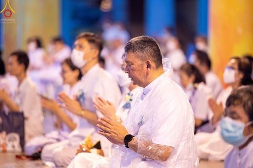 ภาพ No.52601:ประมวลภาพวันคล้ายวันเกิดครบรอบ 138 ปี พระมงคลเทพมุนี (สด จนฺทสโร) พระผู้ปราบมาร ชุดที่ 2