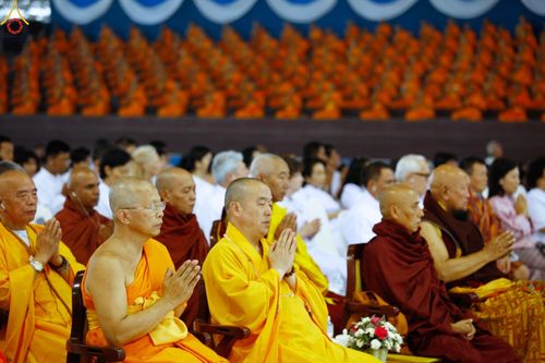 ภาพ No.48799:ประมวลภาพการสร้างบารมีของ พระเดชพระคุณพระสุธรรมญาณวิเทศ (สุธรรม สุธมฺโม)