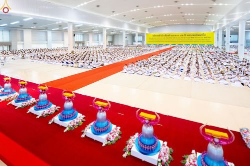 ภาพ No.240890:วันพุธที่ 27 สิงหาคม พ.ศ. 2568 พิธีทอดผ้าป่าเพื่อสร้างอาคาร  82 ปี หลวงพ่อธัมมชโย สมทบกฐินวัดพระธรรมกาย และกฐิน 30,000 วัดทั่วประเทศ ครั้งที่ 1