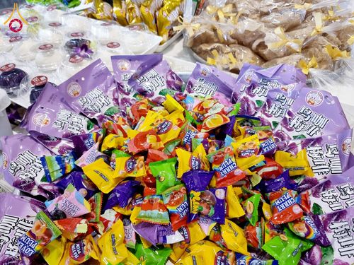 ภาพ No.203870:พิธีถวายภัตตาหารเป็นสังฆทาน แด่พระธรรมยาตรา ณ วัดพระธรรมกาย ตำบลคลองสาม อำเภอคลองหลวง จังหวัดปทุมธานี ในโครงการธรรมยาตรา กตัญญูบูชา มหาปูชนียาจารย์ พระมงคลเทพมุนี(สด จนฺทสโร) พระผู้ปราบมาร อนุสรณ์สถาน 7 แห่ง ปีที่ 13 วันที่ 30 มกราคม พ.ศ. 2568