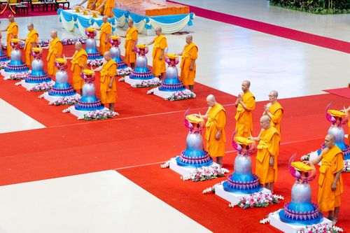 ภาพ No.244125:วันอาทิตย์ที่ 7 กันยายน พ.ศ. 2568 พิธีทอดผ้าป่าสมทบกฐินวัดพระธรรมกาย และสมทบกฐิน 30,000 วัดทั่วไทย ครั้งที่ 2 ณ ห้องแก้วสารพัดนึก 1 วัดพระธรรมกาย