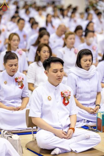 ภาพ No.160321:พิธีทอดผ้าป่าสมทบกฐินวัดพระธรรมกาย และสมทบกฐิน 30,000 วัดทั่วไทย ครั้งที่ 3 ณ สภาธรรมกายสากล วัดพระธรรมกาย วันพฤหัสบดีที่ 10 ตุลาคม พ.ศ. 2567