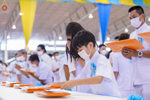 ภาพ No.46903:ประมวลภาพพิธีทอดผ้าป่าธรรมชัย ณ วัดพระธรรมกาย (5 มิถุนายน พ.ศ. 2565)